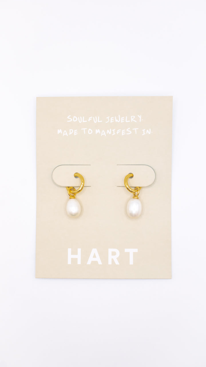 HART Cloud Pearl Huggies