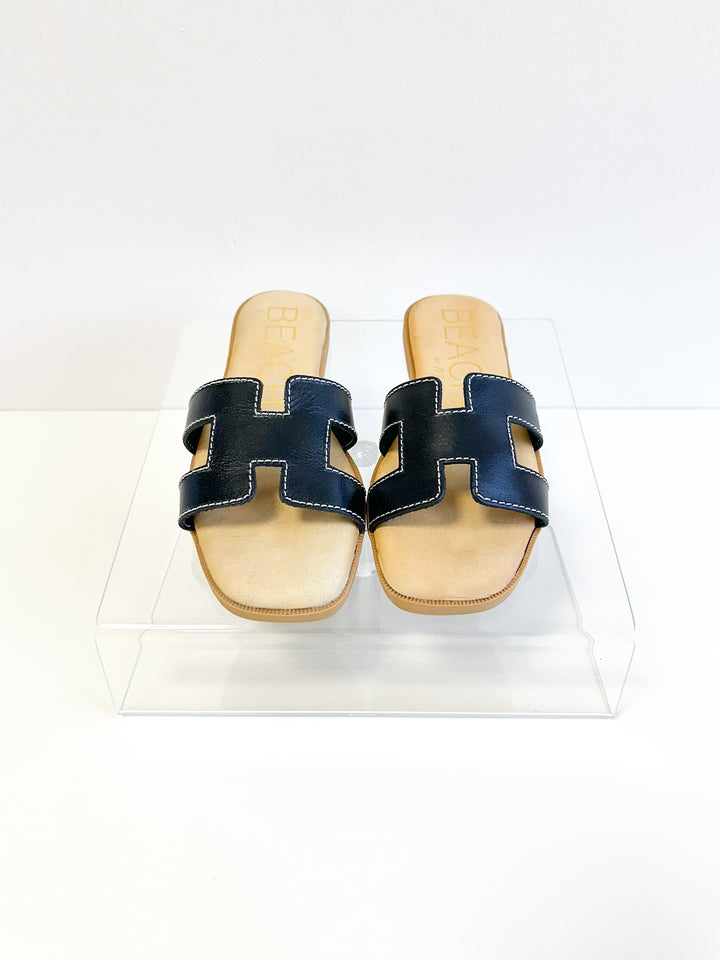 Arles Sandal-Black