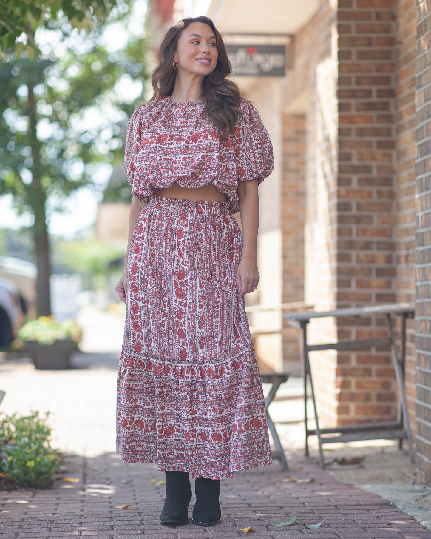 Clara Floral Bubble Top-Red