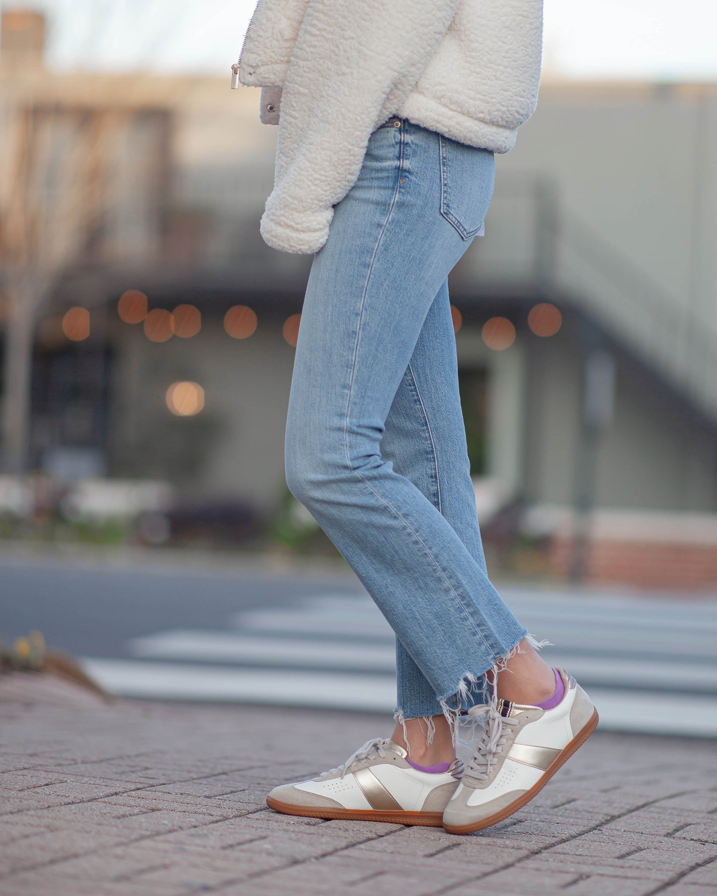 Shy Girl Crop Flare Jeans-Marina