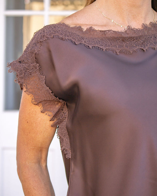 Chris Lace Trim Top-Brown