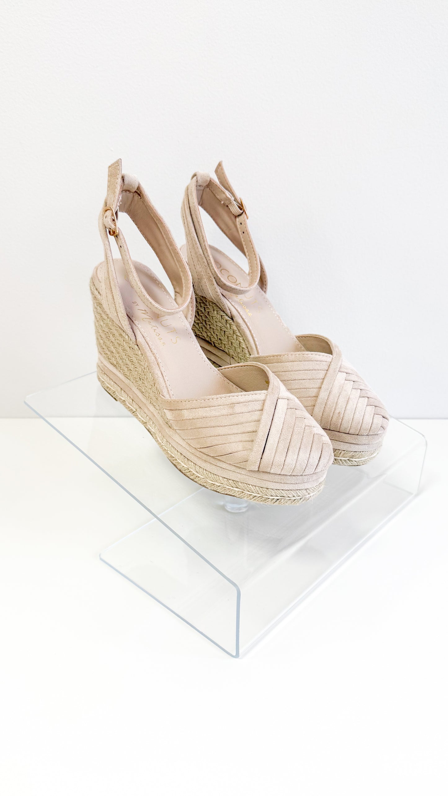 Becca Wedge-Natural