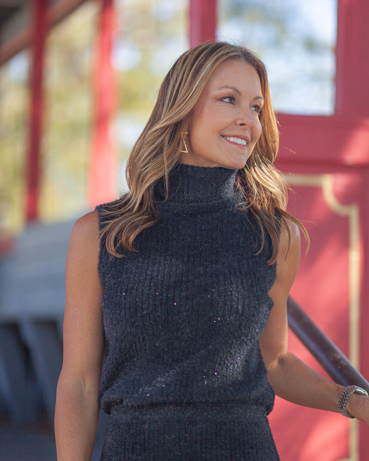 Indie Fuzzy Sweater Tank-Black