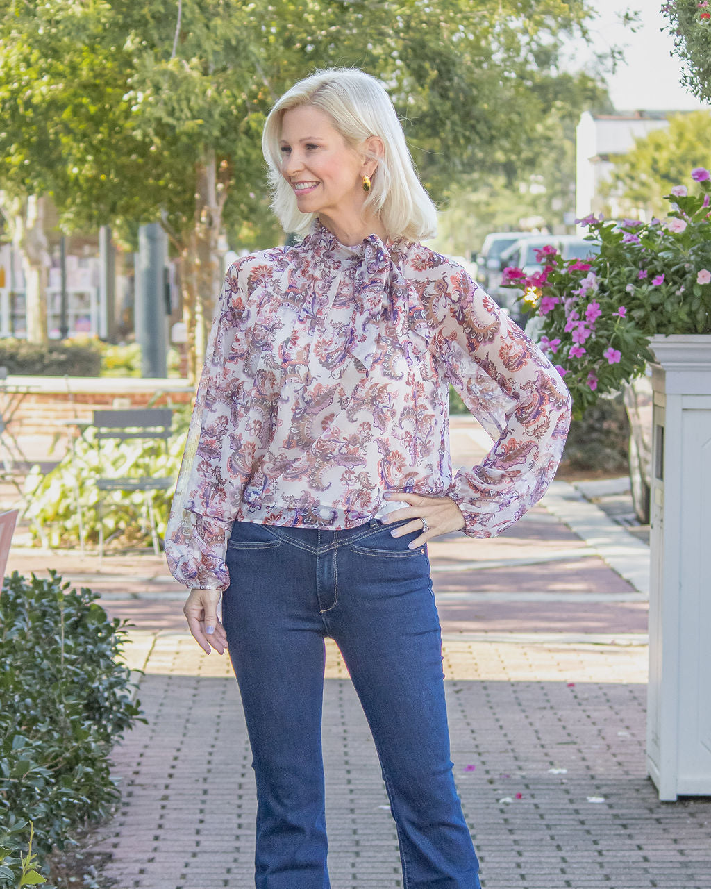 En Province Neck Tie Blouse-Multi