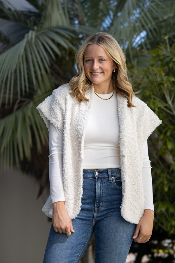 Janna Faux Collared Vest-Cream